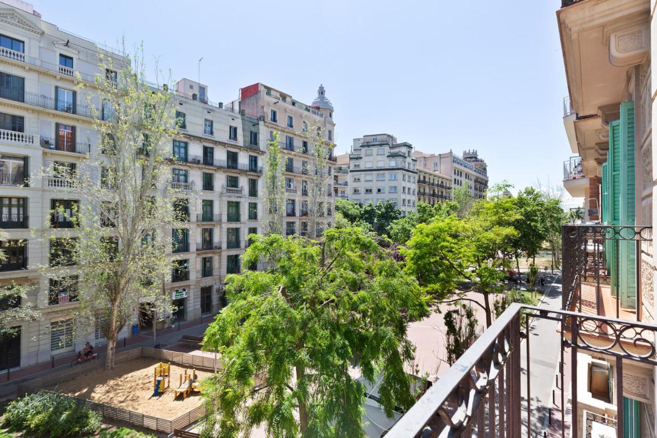 Stay U-Nique Apartments Mistral Barcelona Ngoại thất bức ảnh